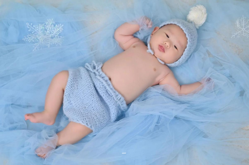 张家界摸孕妇肚子沾喜气